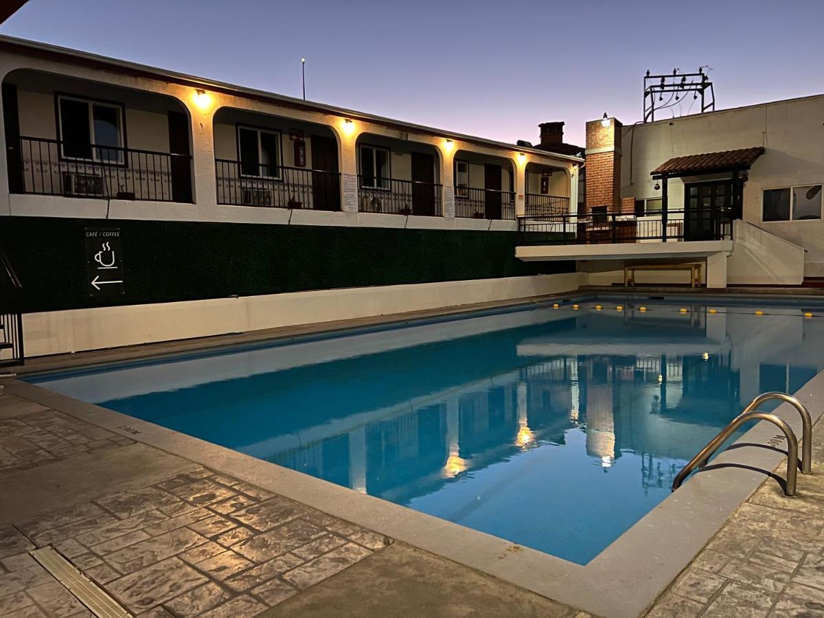 אנסנאדה Hotel Casa Del Sol מראה חיצוני תמונה